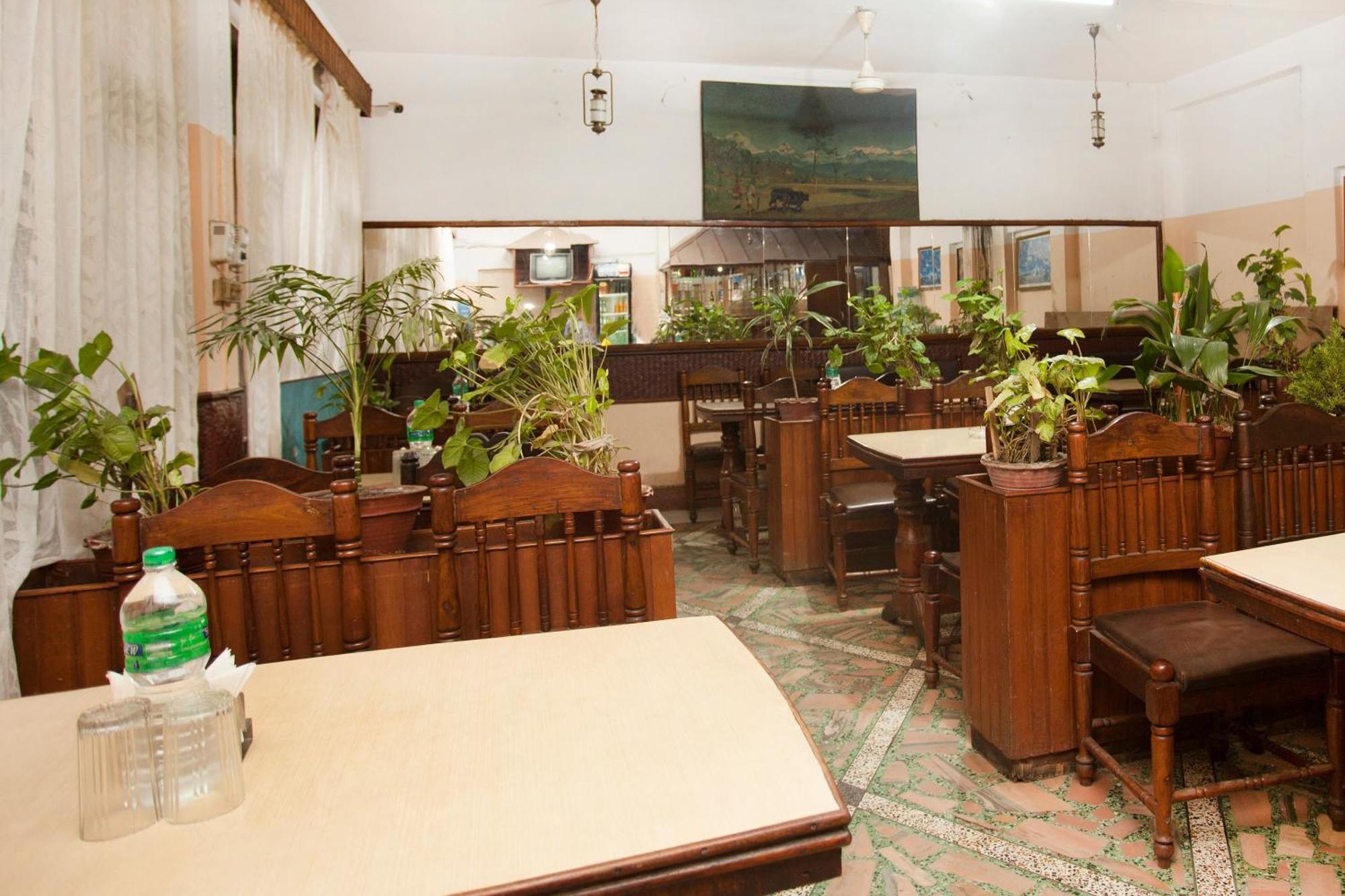 Hotel Holiday Taj Kathmandu Ngoại thất bức ảnh
